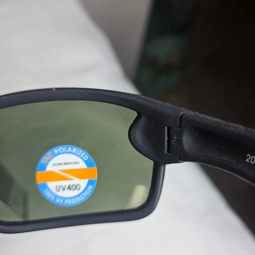 Raze Eyewear Polarized Sunglasses Matte Black Sport UV400 TAC Glare Reducing NEW